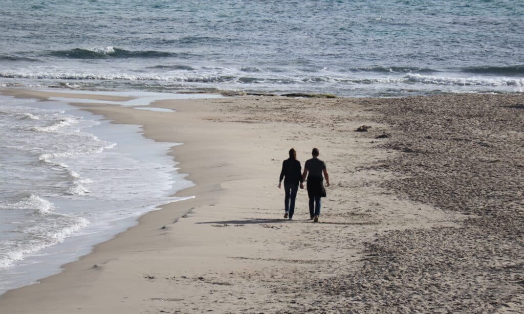 ce en marchant sur la plage